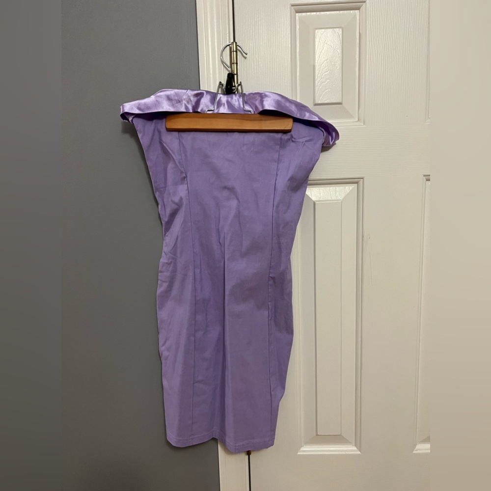 Missy empire bandeau mini dress with contrast satin trim in lilac
